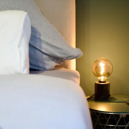 شقة Edler Wohnraum Design-apartment Mit Balkon, Boxspringbett, Miele-kaffeevollautomat, Lift, Parkplatz & Wlan 569 Mbps