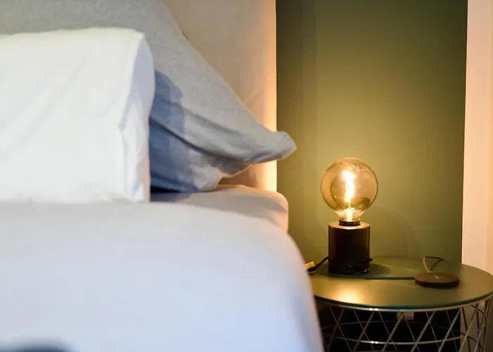 شقة Edler Wohnraum Elegantes Mit Balkon, Boxspringbett, Kaffeevollautomat, Lift & Parkplatz